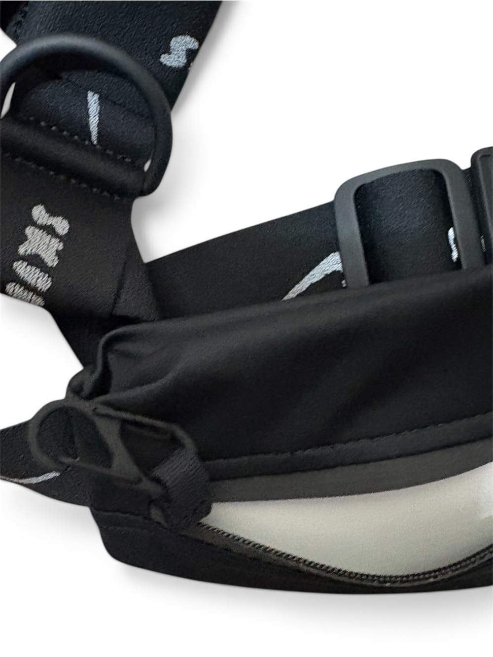 SKIMS x Nike Harness Waistpack Leg Strap Belt Bag One Size Utility Leg Pack NWOT - Picture 6 of 9